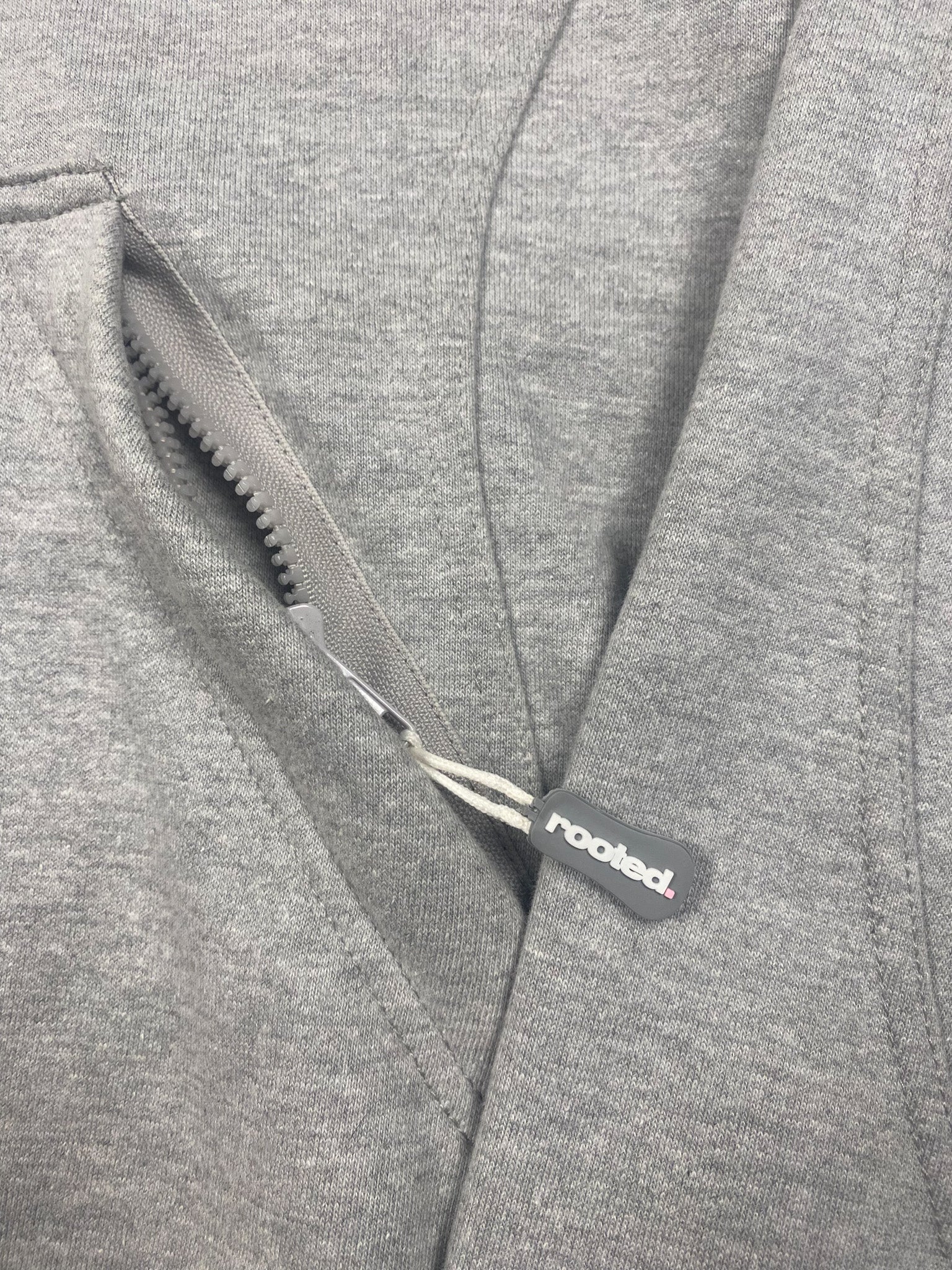 RUNAWAY ROOTED V2 ZIPUP