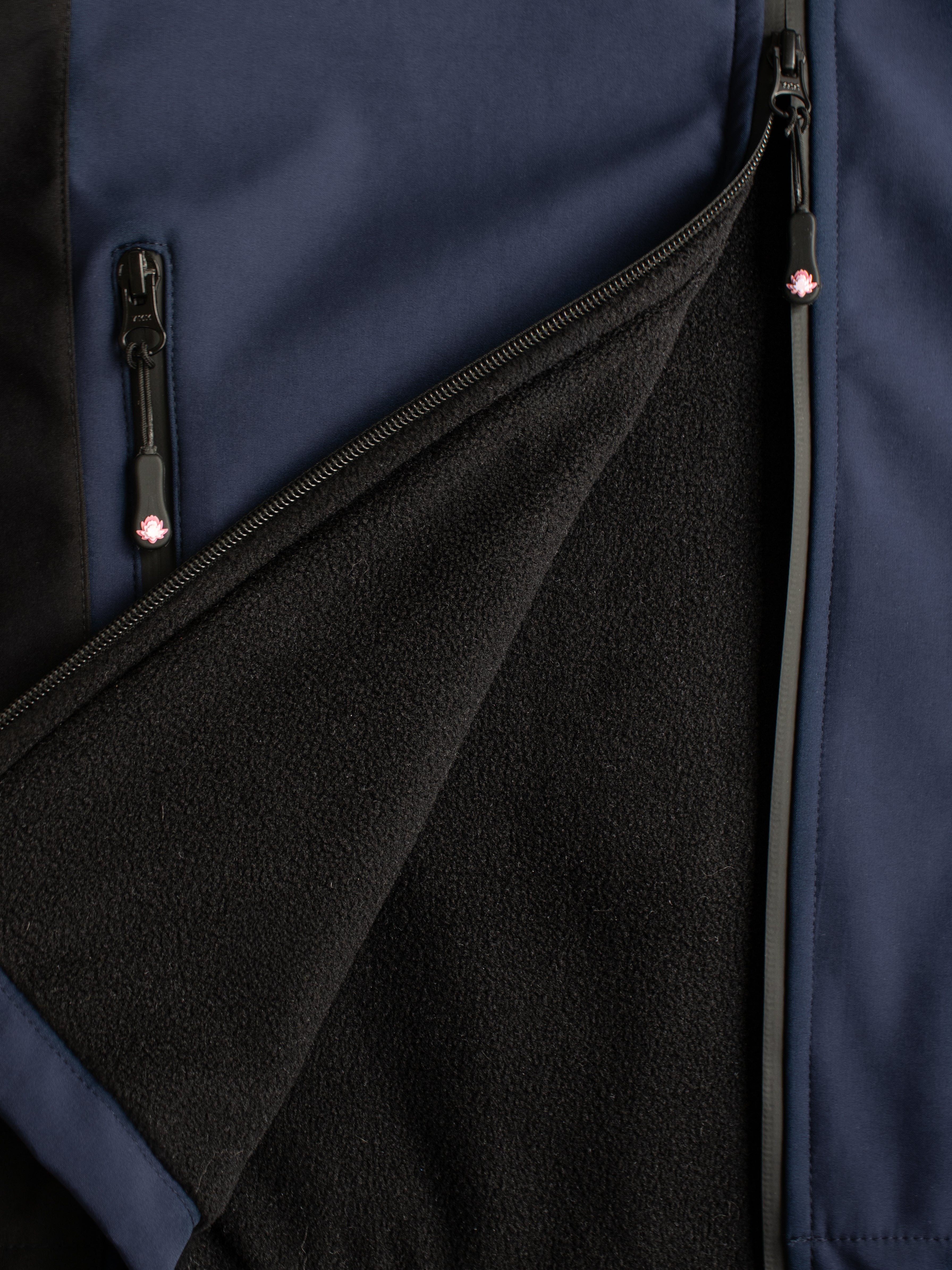 ROOTED TRUE-NAVY JACKET