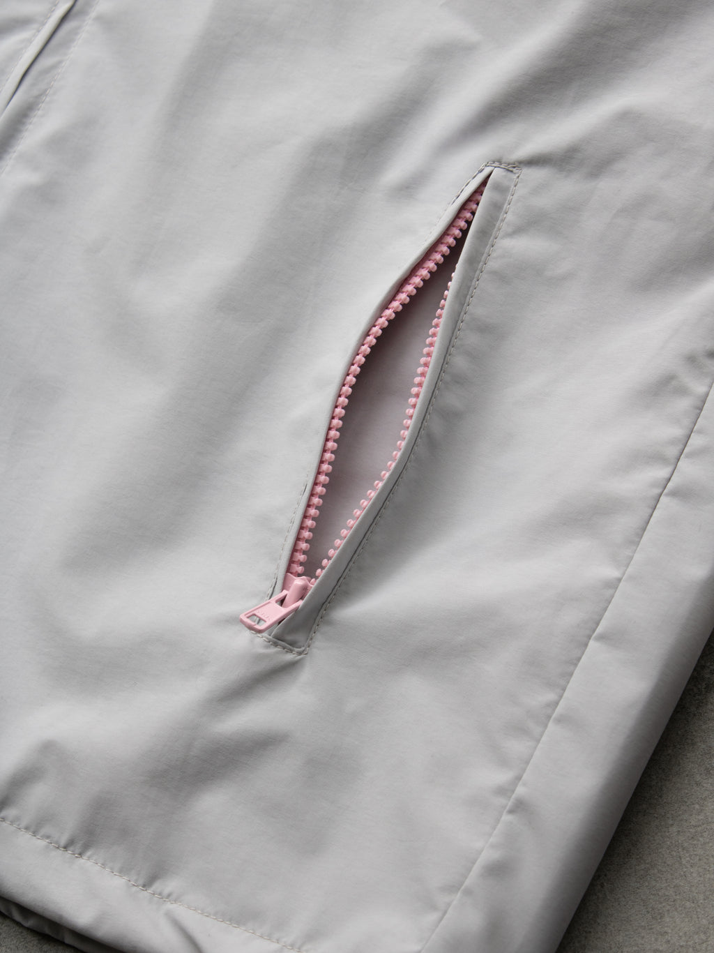 ROOTED LIGHT-NYLON JACKET