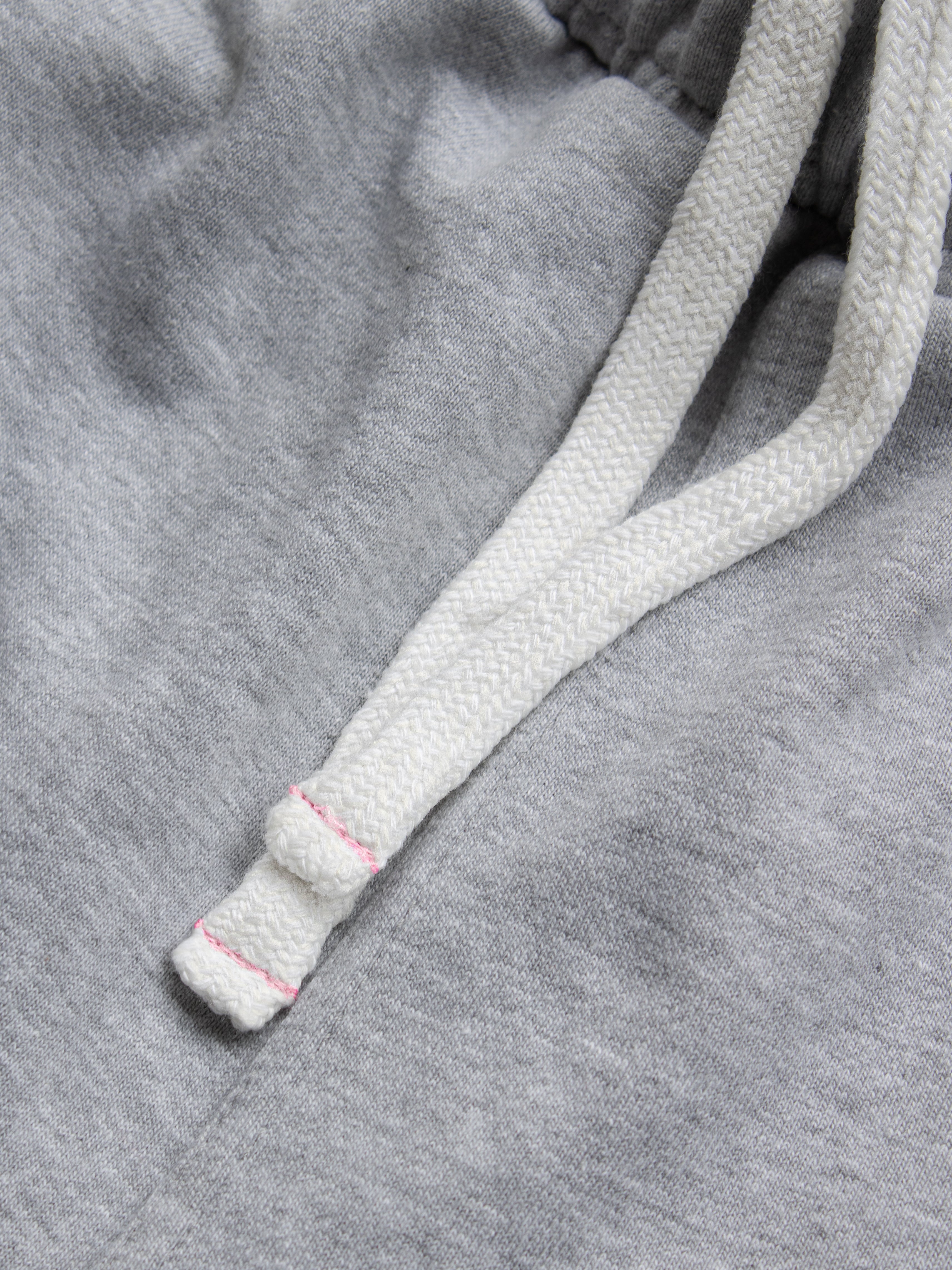 V2 RUNAWAY WITH ROOTED SHORTS